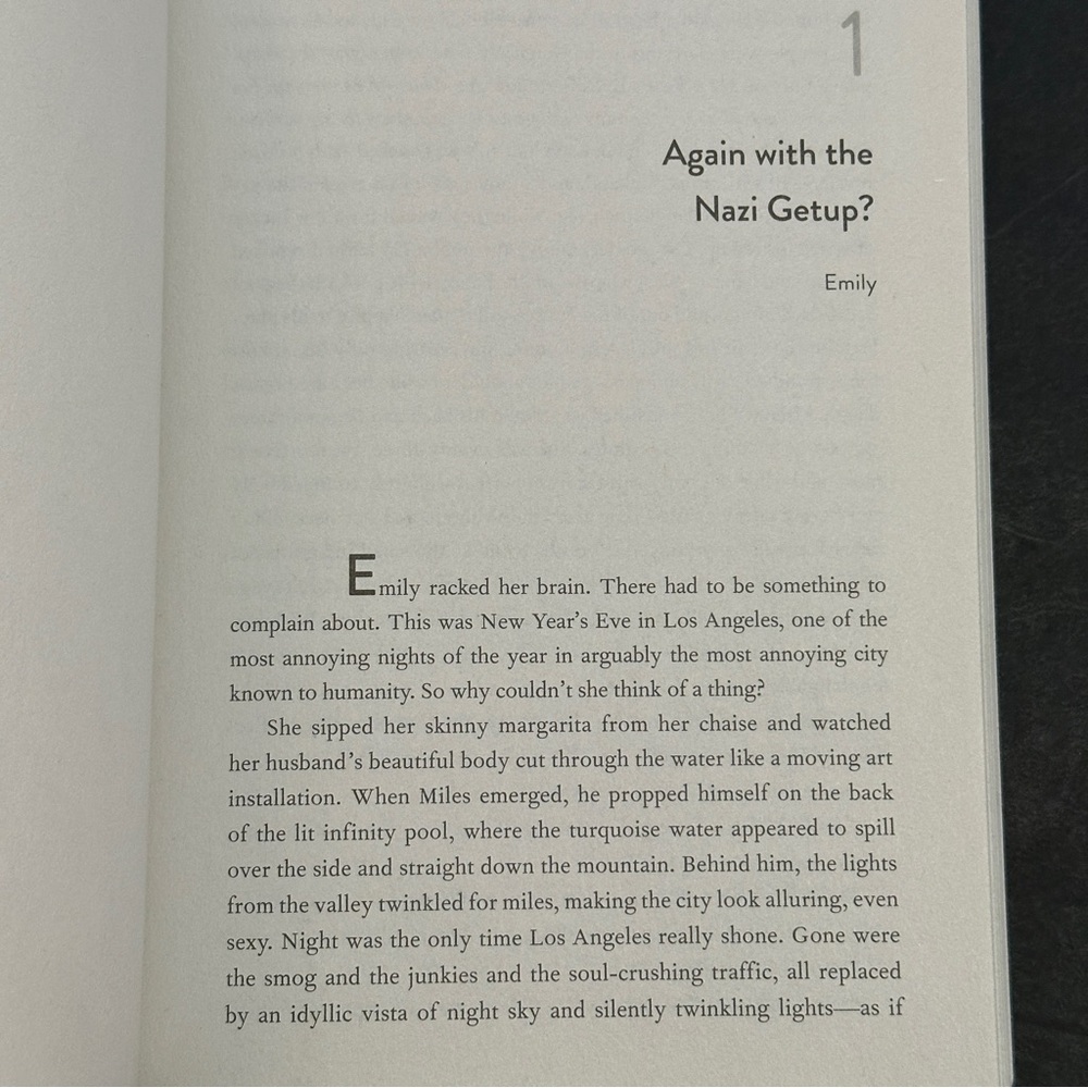 When Life Gives You Lululemons by Lauren Weisberger | Fiction | Paperback Book - Picture 8 of 8